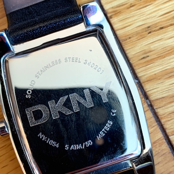 DKNY Large Rectangular Case Date Watch - Picture 9 of 12